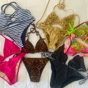 6 bathing suit. Leopard, neon, dot, neon and more… 4 small ones and 2 Médiums.